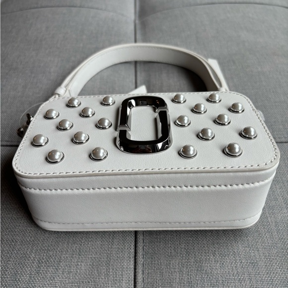 Marc Jacobs Pearl Snapshot Leather Shoulder Bag - Picture 6 of 11